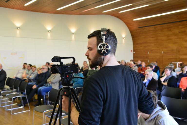 Veranstaltungen der Kirche sollen für die Nachwelt und das diözesane Archiv  festgehalten werden.