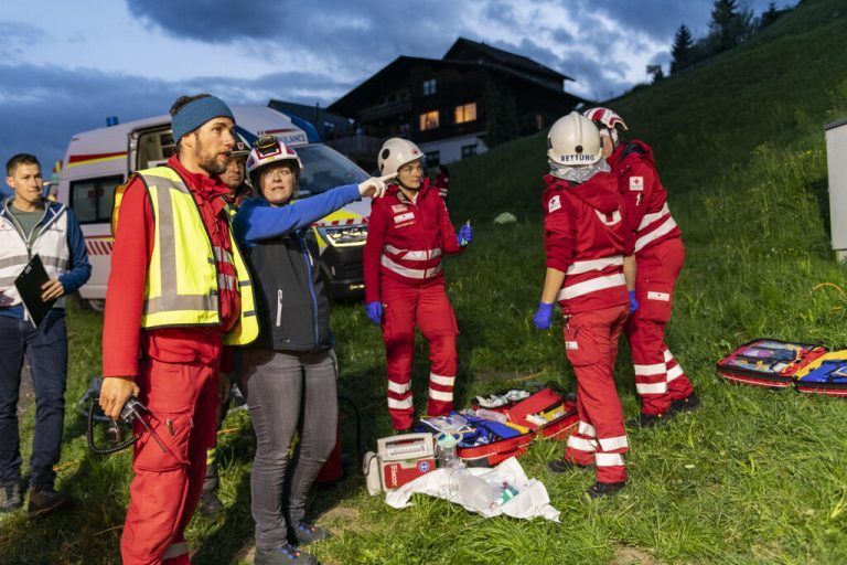 Zahlreiche Einsatzkräfte beteiligten sich am gemeinsamen Training.