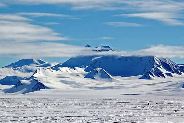 Erstmals Mikroplastik im Schnee der Antarktis nachgewiesen