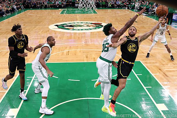 Celtics im NBA-Finale gegen Warriors wieder vorne