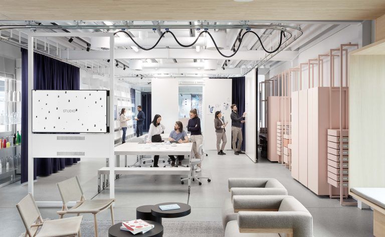 Das Designcenter Studio A verbindet Technik, Entwicklung und Verkauf und bindet Kunden aktiv ein. FA