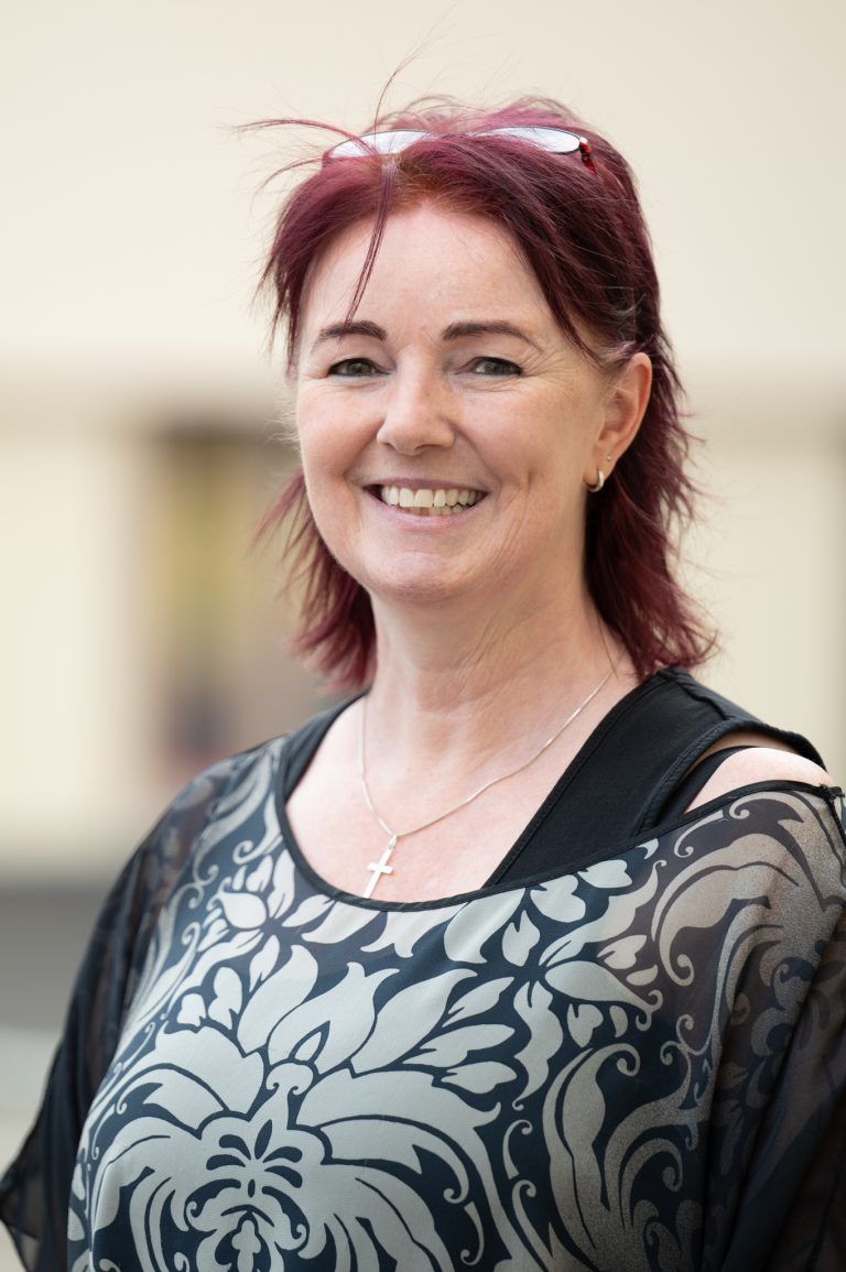 Mittelschuldirektorin Sabine Müller freut sich auf neue Zeiten an der Mittelschule Kirchdorf. Begegnungszone sei Dank. <span class="copyright">VN/Serra</span>