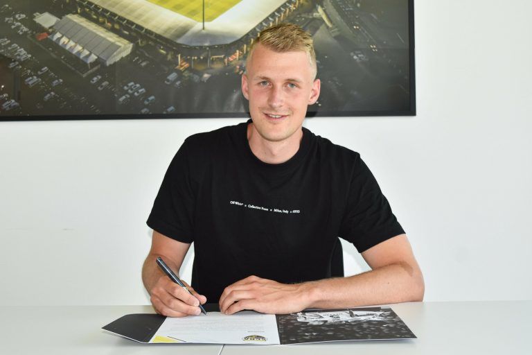 Lukas Gugganig schließt sich bis Sommer 2024 dem SCR Altach an.<span class="copyright">S</span><span class="copyright">C</span><span class="copyright">R</span><span class="copyright">A</span>