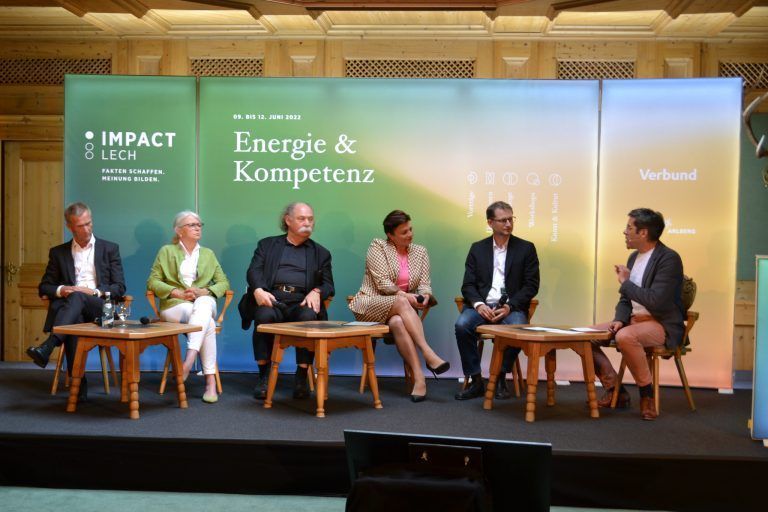 Echten Mehrwert bekamen die Teilnehmer der Tagung durch die Diskussion der Fachleute. VN/Bischof