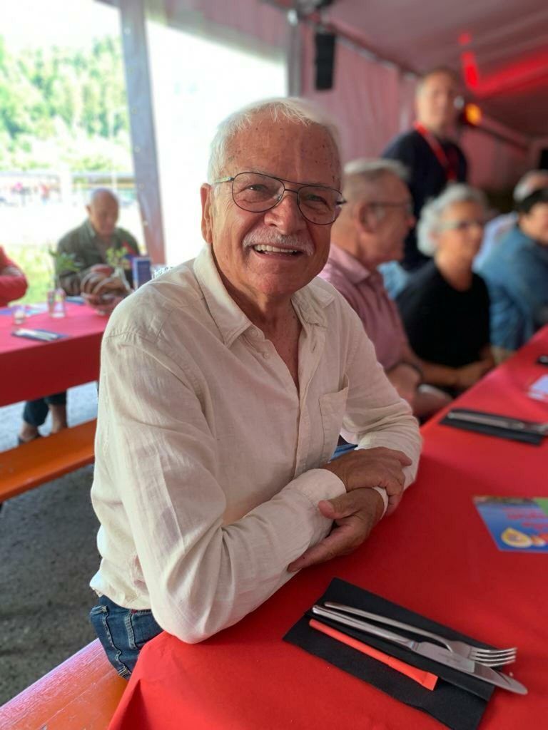 Umfrage; JHV; Themen in den VN; Hermann Wild