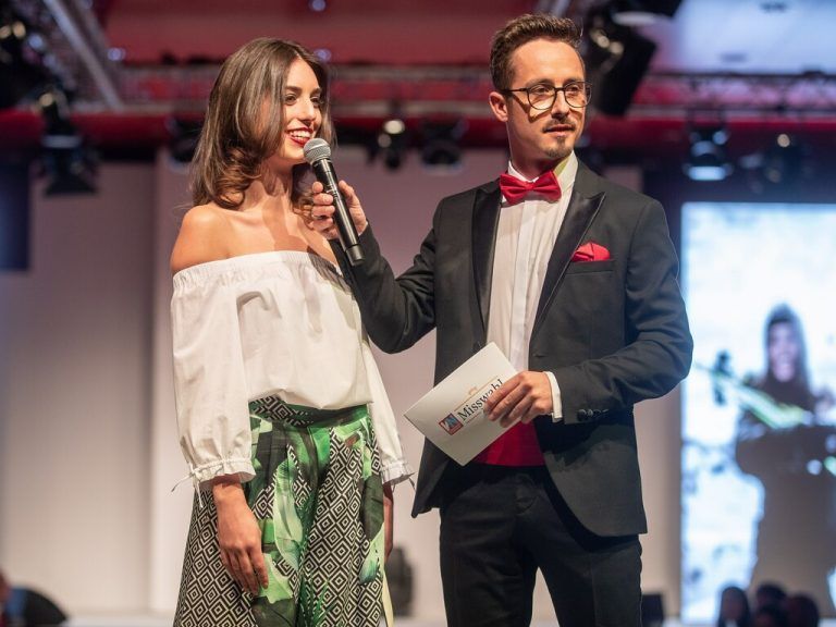 Auch beim Smalltalk mit hübschen Frauen findet