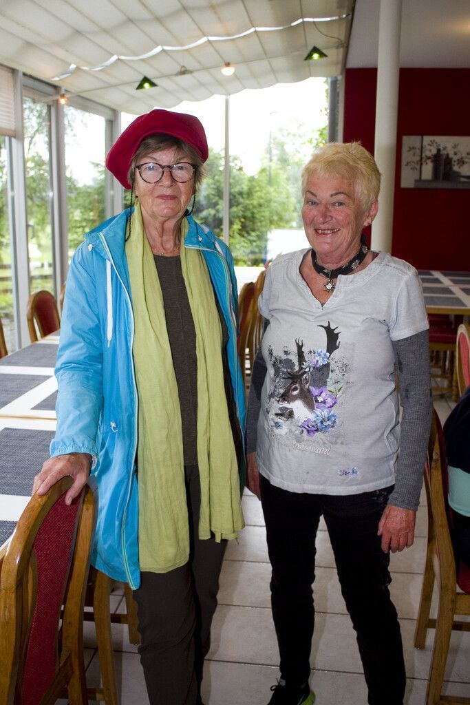 Barbara Gabriel (l.) und Ingrid Bracharz sind Mundart-Fans.