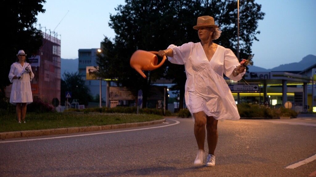 Tanztheater auf  Straßen und Plätzen
