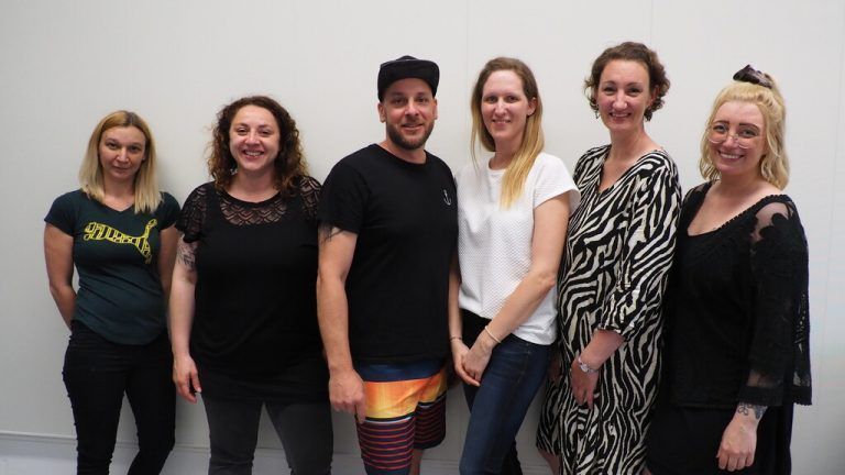 Das Team der Offenen Jugendarbeit Götzis: Marion, Margit und Wolfgang mit Leiterin Karin Außerer, Julia und Madlen.CEG(4)