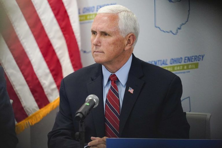 Der damalige US-Vizepräsident blieb trotz der Gewalt im Gebäude. AP