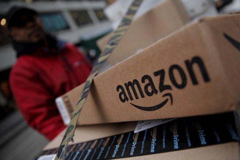 Der Onlinehandel, besonders Amazon, zieht Betrüger an.Reuters