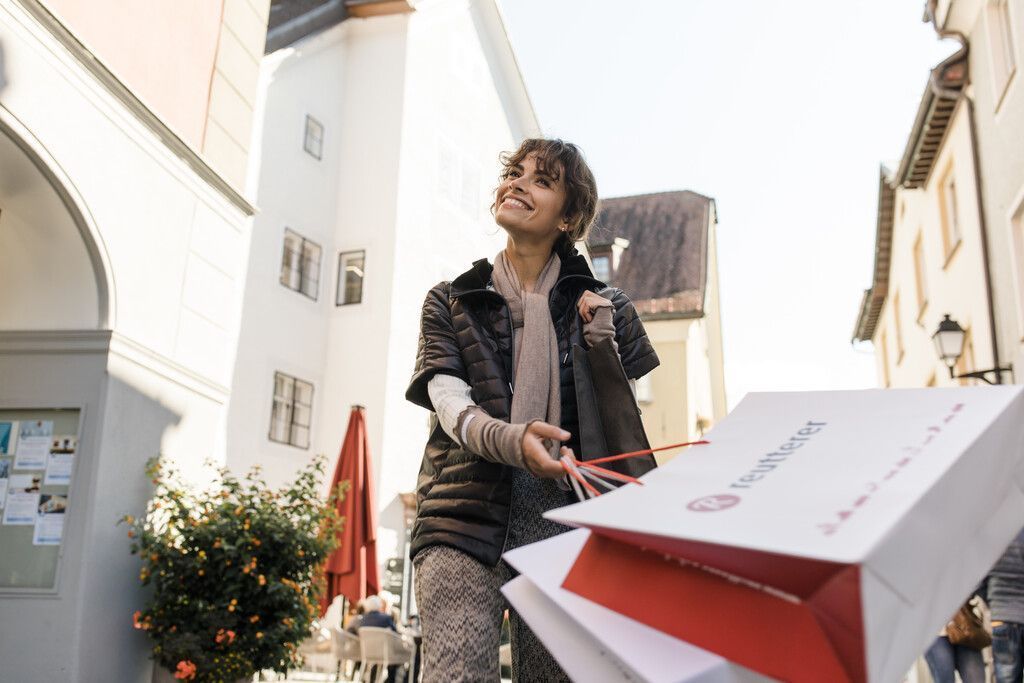 Genussvolles Shopping in lauen Abendstunden