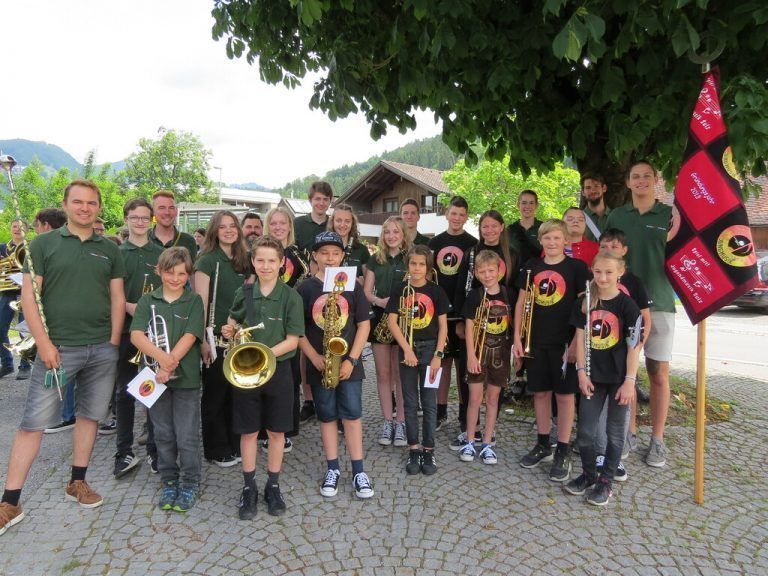 Die Jungmusik Muntlix-Sulz beim Musikfest. SMV Sulz