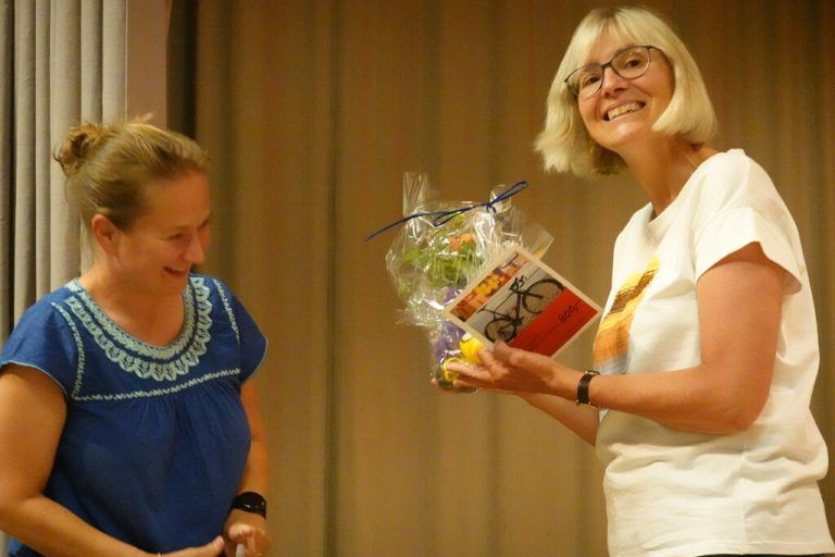 Die Siegerin des Preisjassens: Elisabeth Gmeiner. Elternverein Lochau