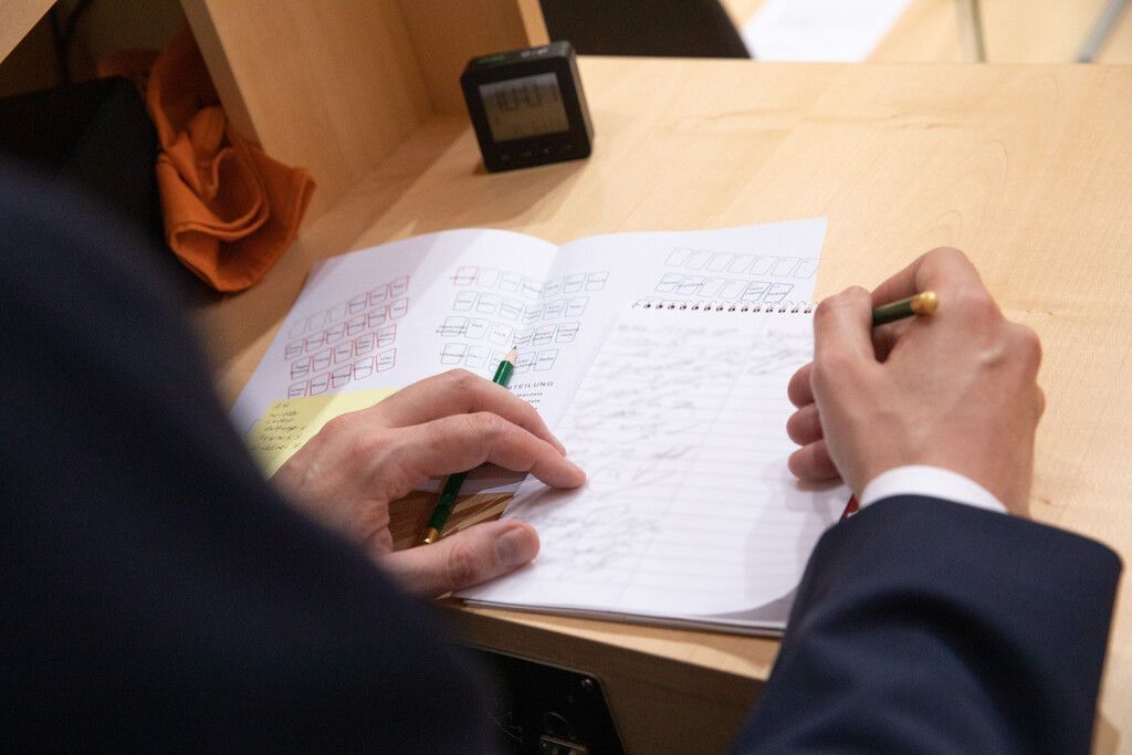 Landtagssitzungen nur verzögert protokolliert