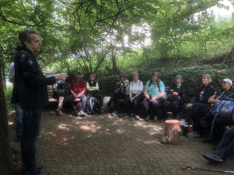 Die Teilnehmerinnen und Teilnehmer des Muttertagsausflugs. Verband der Südtiroler