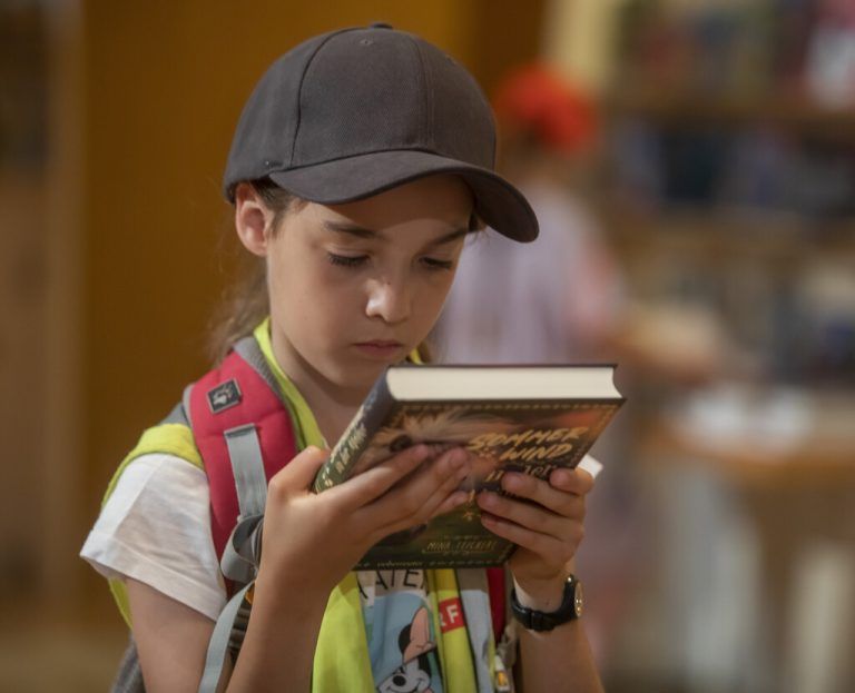 Das Lesefest Buch am Bach in Götzis hat begonnen. »A6