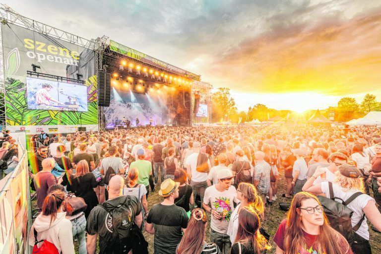 Für VN-Abonnenten gibt es ermäßigte Festivalpässe für das Szene Openair vom 4. bis 6. August 2022 am Alten Rhein in Lustenau. matthias rhomberg