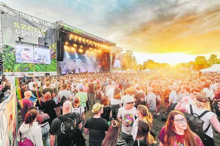 Für VN-Abonnenten gibt es ermäßigte Festivalpässe für das Szene Openair vom 4. bis 6. August 2022 am Alten Rhein in Lustenau. matthias rhomberg