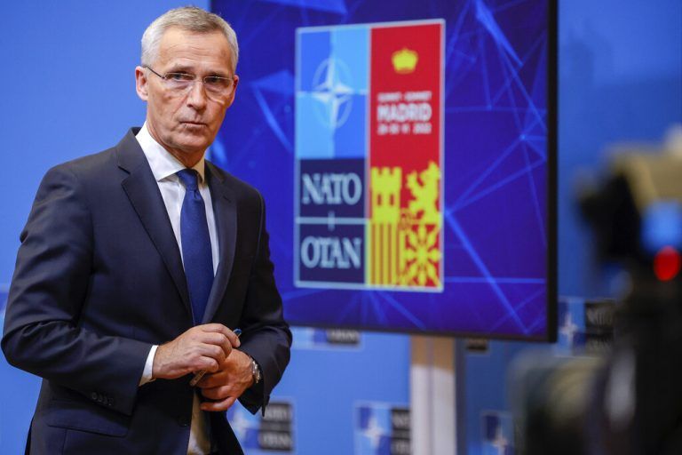 Generalsekretär Stoltenberg kündigte die Pläne vor dem NATO-Gipfel an. AP