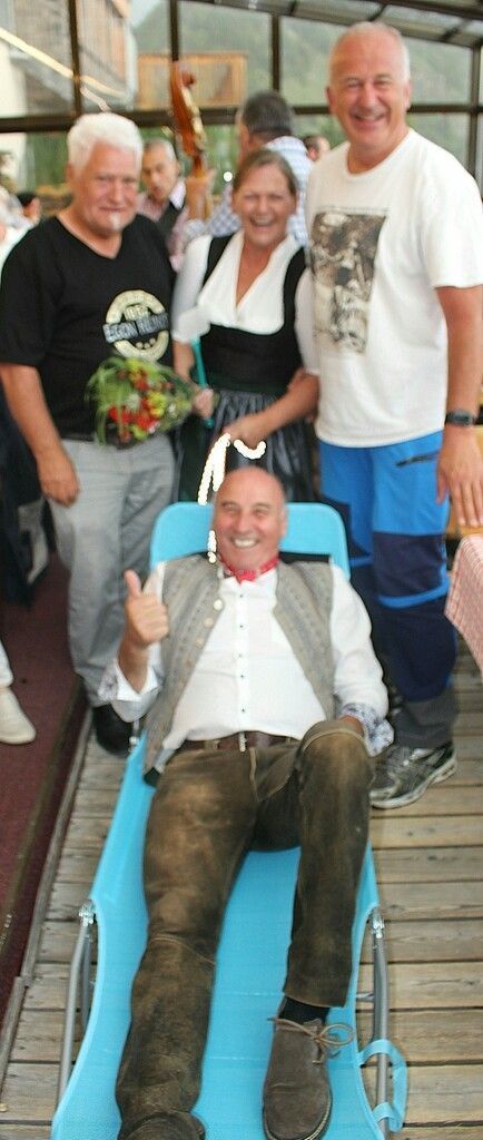 Gescheiterter Versuch, den Pensionisten an die Leine zu legen.