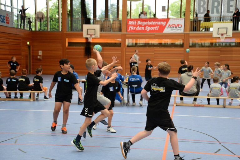 Insgesamt 75 Spiele fanden statt.