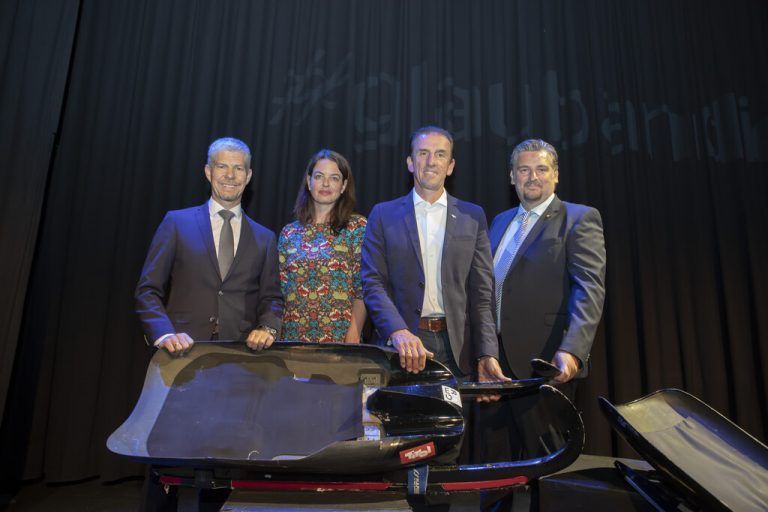 V.l. Thomas Schreiber (Vorstand Sparkasse Bludenz), Hanna Reiner (stv. Chefred. VN), Markus Prock (Rodelverband), Alexander Meier (Landesdir. Wr. Städtische).