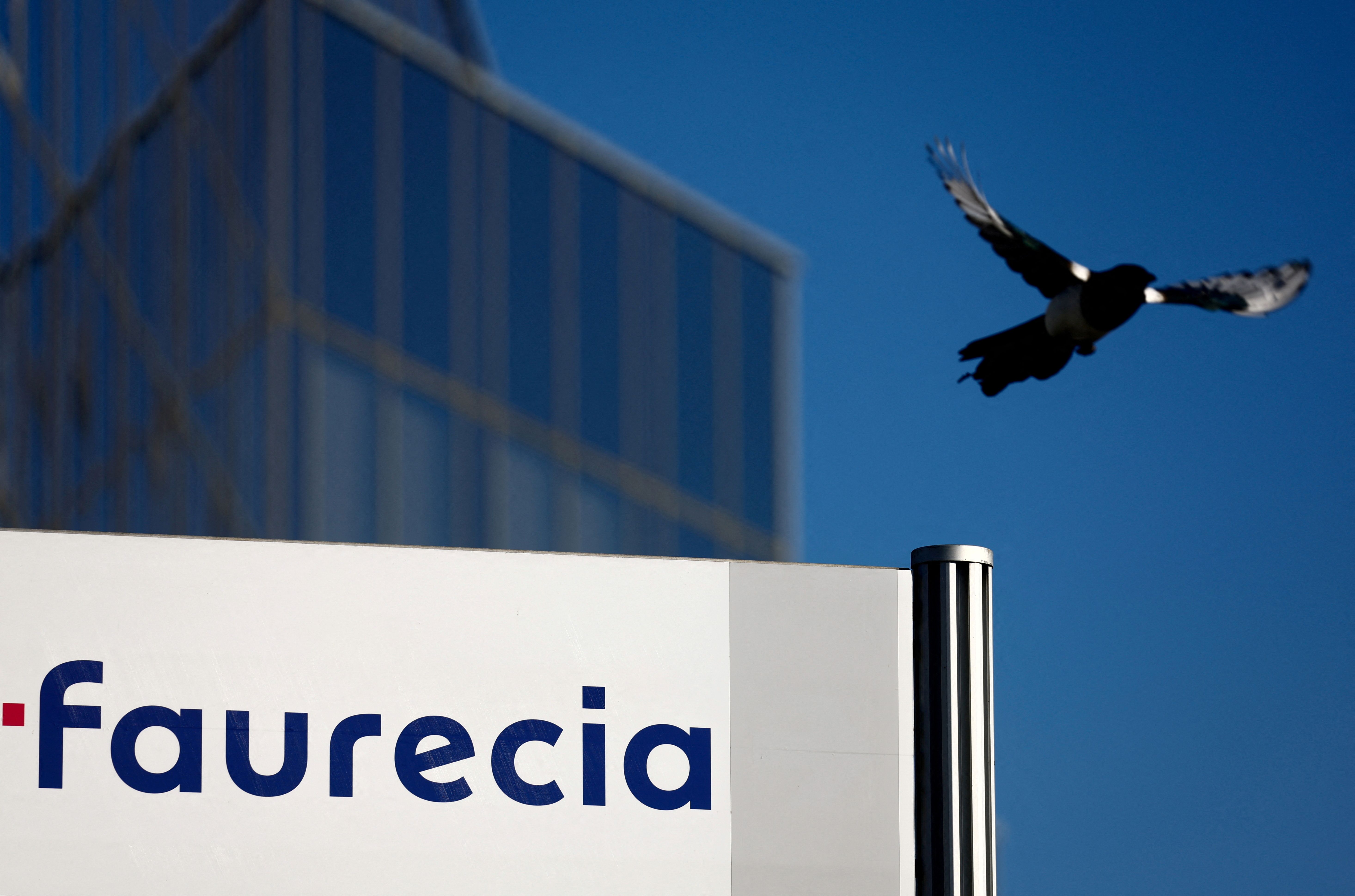 Faurecia hat seinen Hauptsitz in Nanterre bei Paris.<span class="copyright"> reuters</span>