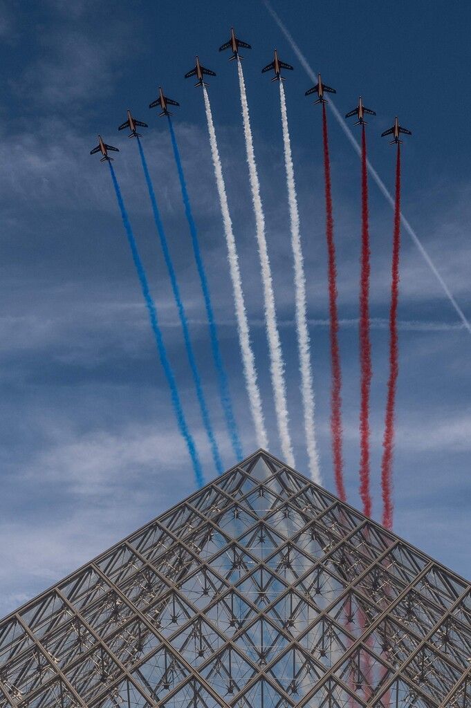Der französische Nationalfeiertag erinnert an den Sturm auf die Bastille am 14. Juli 1789. Die Parade in Paris fällt jedes Jahr pompös aus. AFP