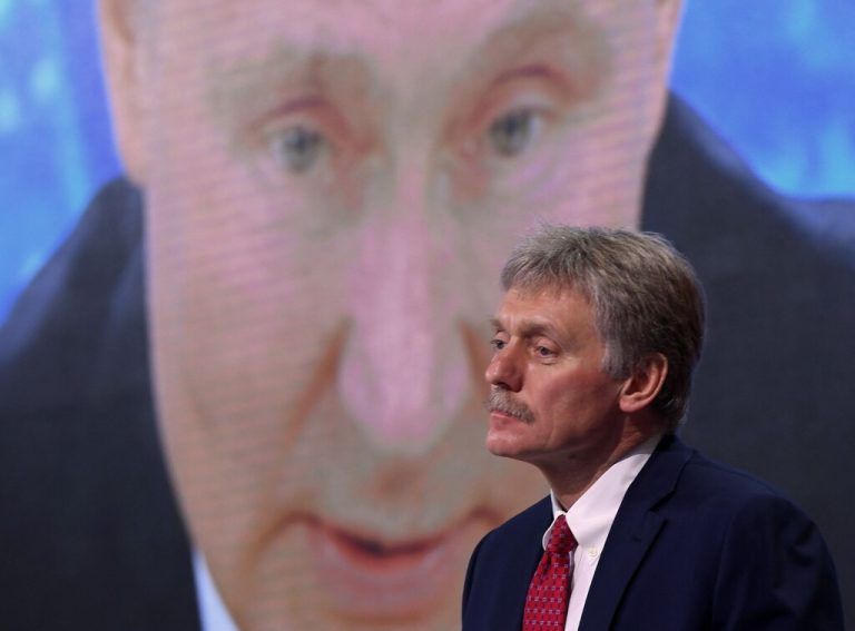 Die EU schaffe immer neue Sanktionen, kritisierte der Putin-Sprecher. AFP