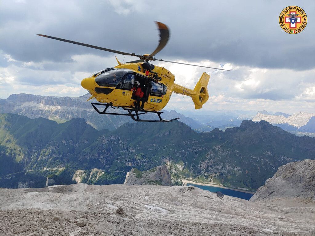 Dolomiten: Suche nach Vermissten durch Gewitter erschwert