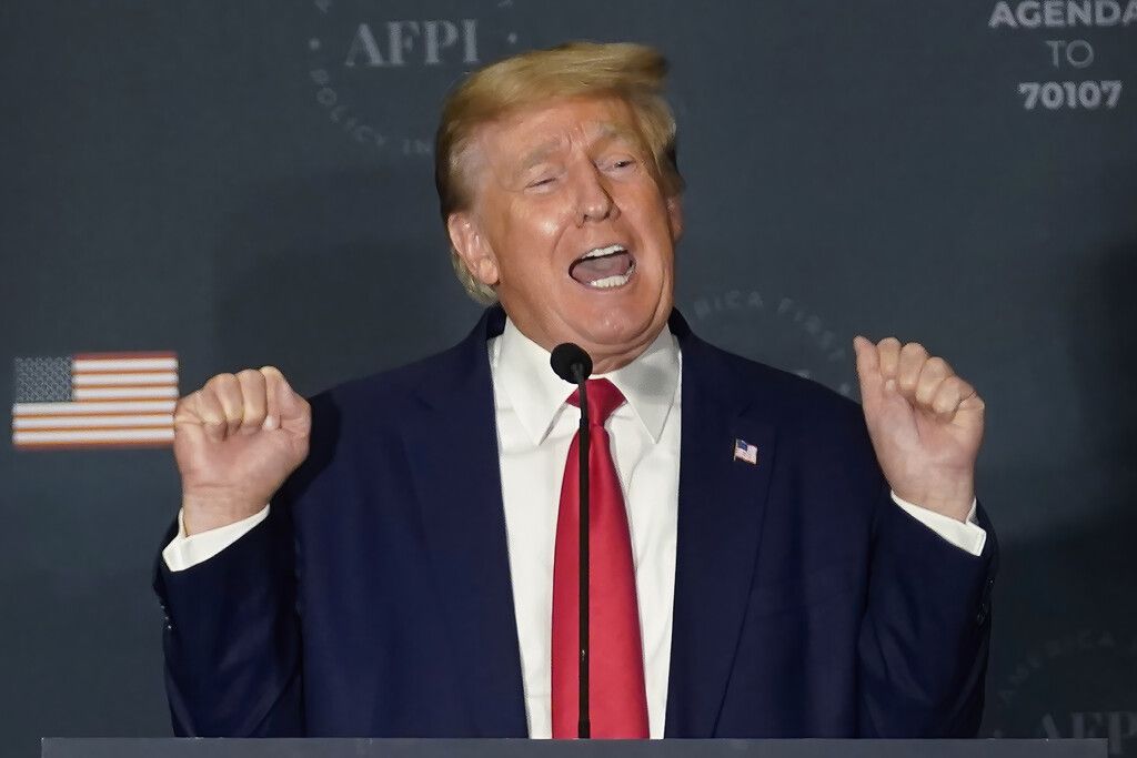 Trump deutet erneute Kandidatur bei erster öffentlicher Rede an