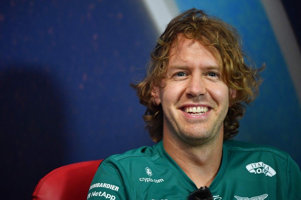 Vettel tritt zurück