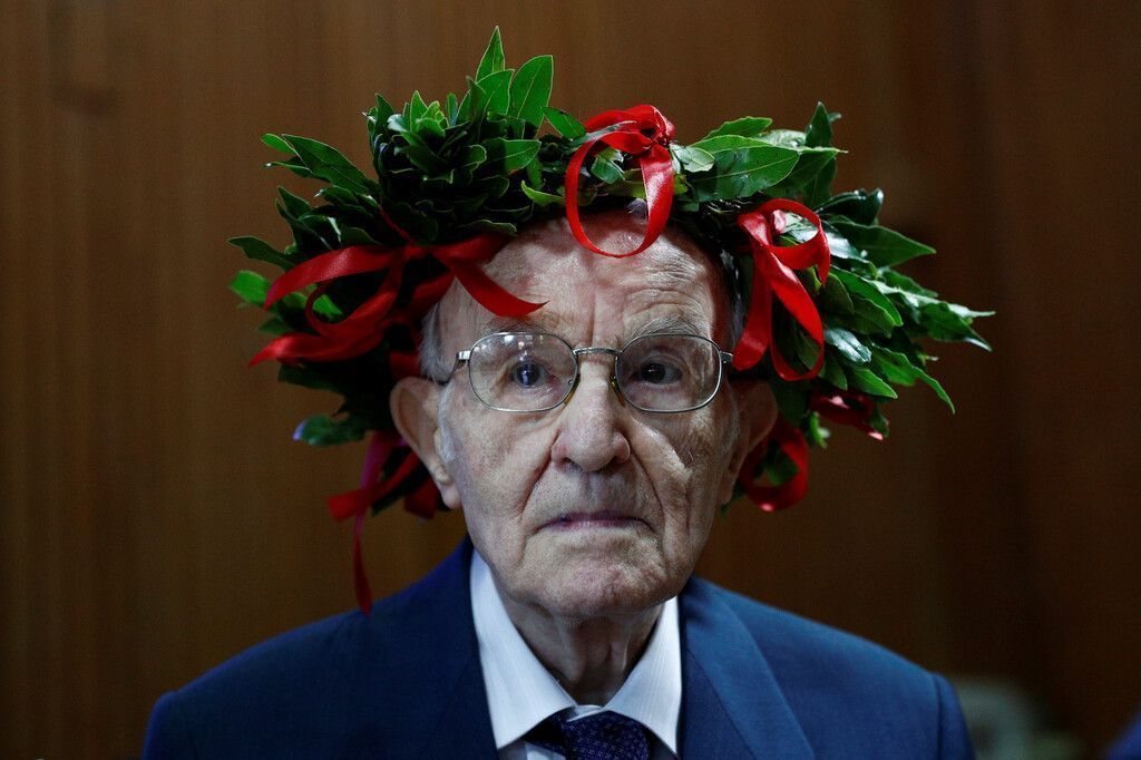 99-jähriger Italiener promoviert summa cum laude