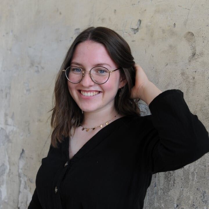 Ich bin froh, dass ich mich nach der Matura für das Freiwillige Sozialjahr entschieden und dieses auch durchgezogen habe, auch wenn es neben schönen und lustigen Augenblicken auch anstrengende und nervenraubende Momente gab. Dieses Jahr bietet die perfekte Möglichkeit, Erfahrungen im sozialen Bereich zu sammeln, die einem keiner mehr nehmen kann. Ich würde mich wieder für diesen Weg entscheiden. Marina Kühner, AQUA Mühle Vorarlberg