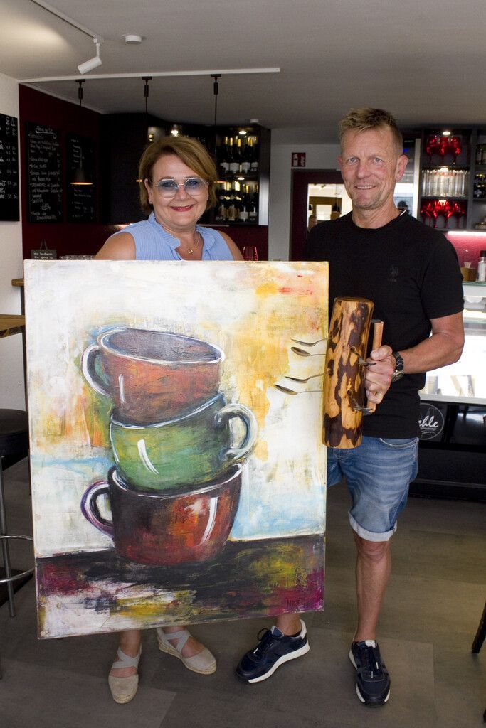 Künstlerin Gabi Narat und Holzdesigner Gerhard Marschik.