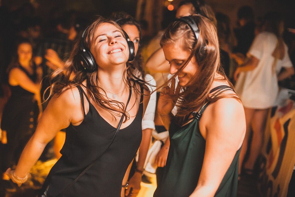 Silent Disco: Open-Air-Stimmung auf dem Remise Vorplatz