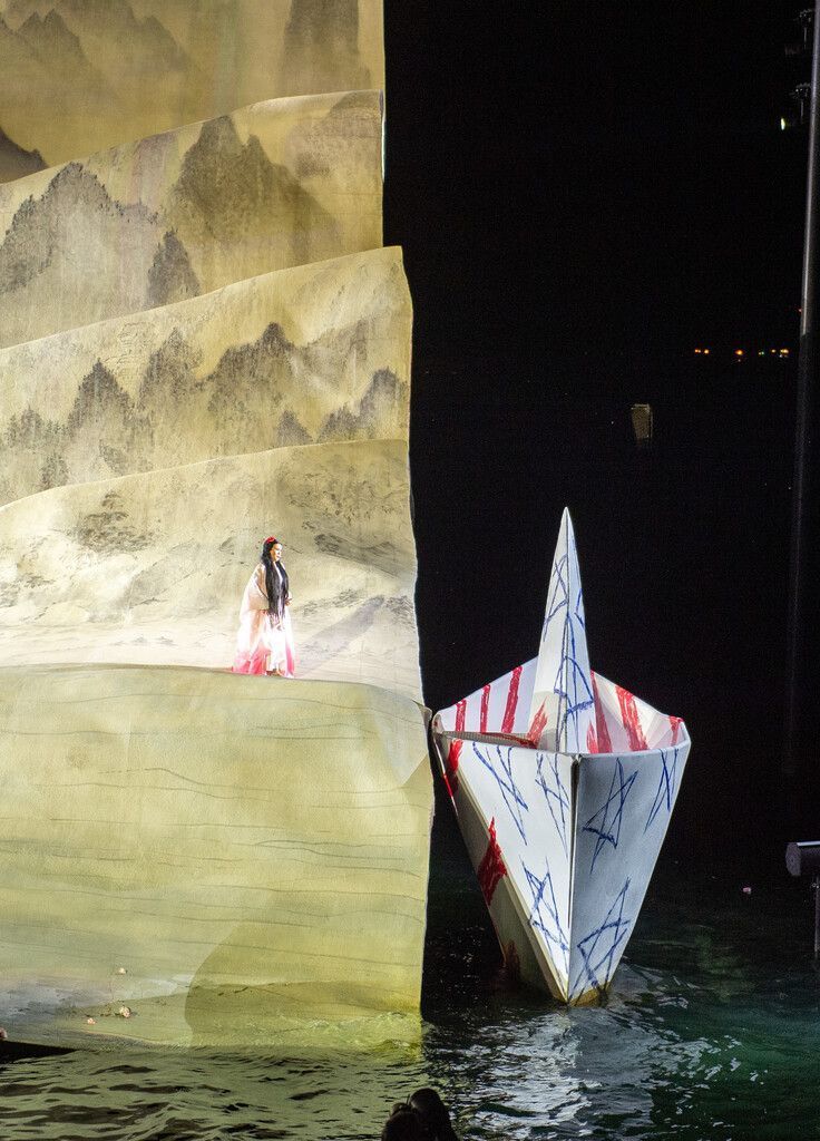 Bregenzer Festspiele eröffnen mit Spiel auf dem See. »D10, BEILAGE