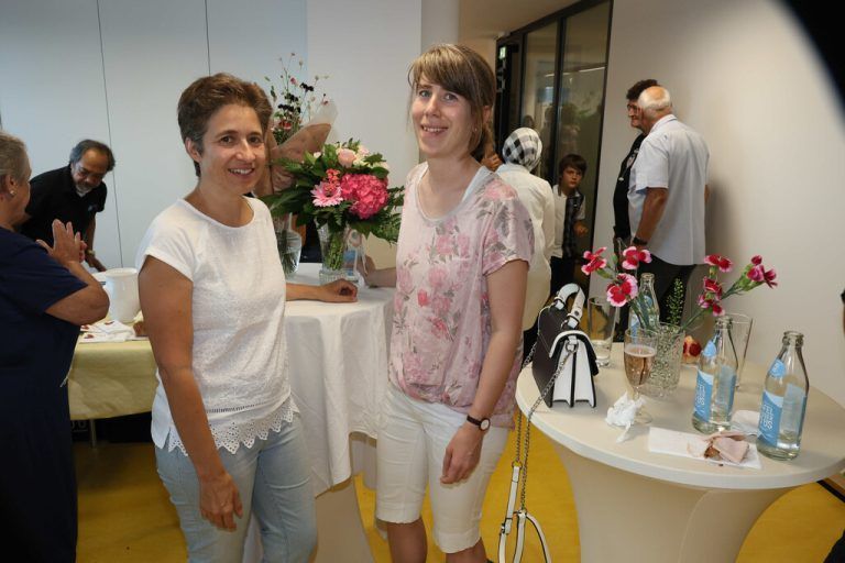 Sonja Duelli (AKS) und Verena Vogel (Netzwerk Familie).