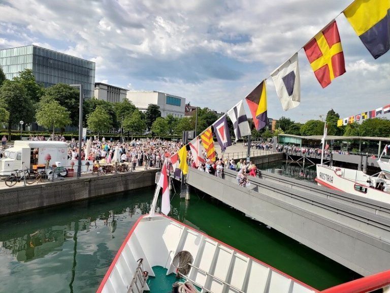 Über 1000 PVÖ-Mitglieder nahmen an der Schifffahrt teil.PVÖ