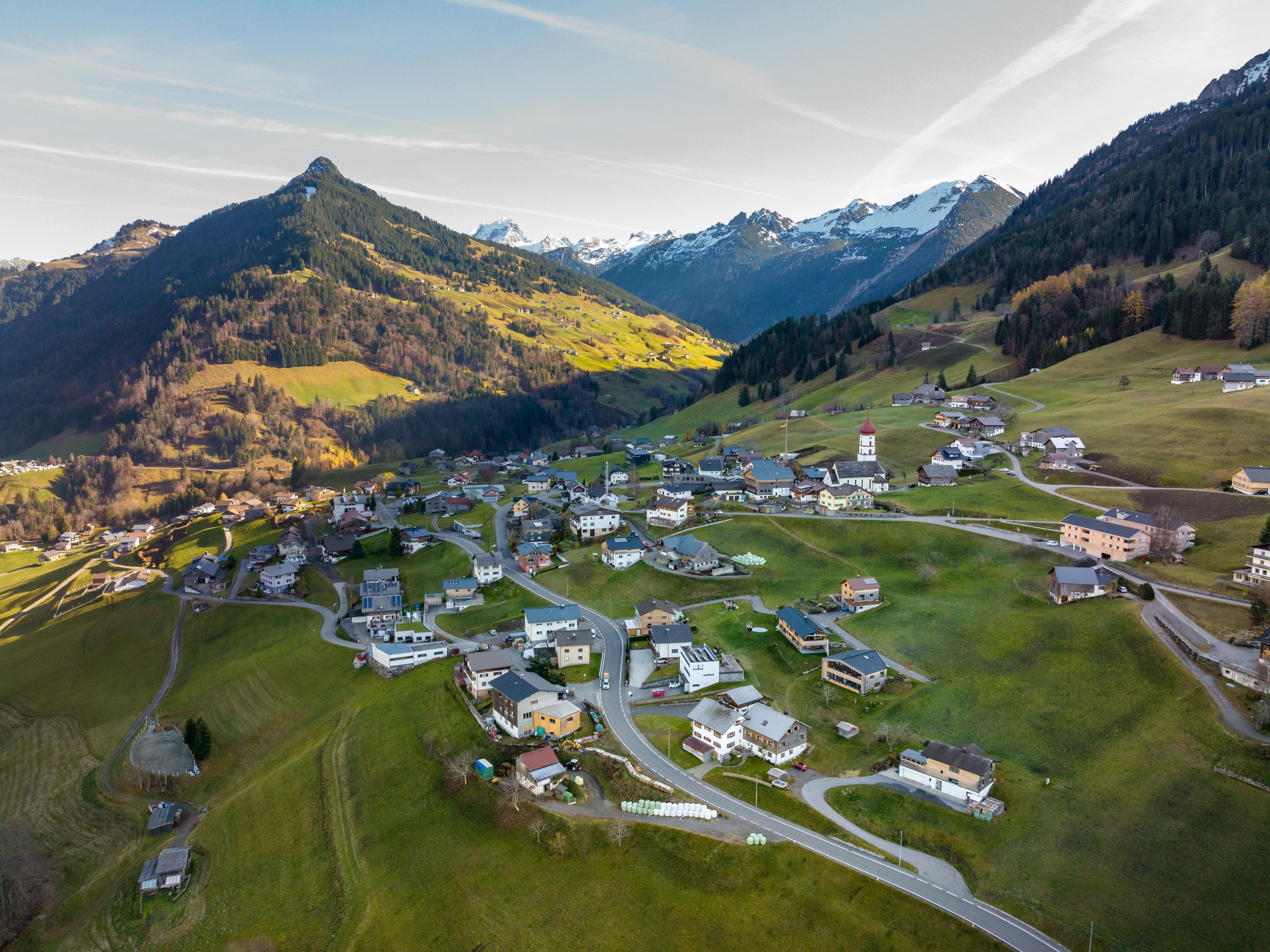 Raggal ist eine große Streusiedlung, weshalb auch der Kanalkataster teuer ist. <span class="copyright">Dietmar Stiplovsek</span>