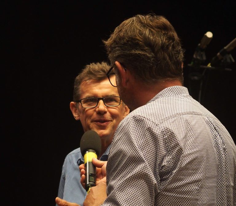 Der in Wien lebende Dornbirner Komponist Michael Amann stellte im Gespräch mit Moderator und Veranstalter Manfred Welte sein 4. Streichquartett vor.  <span class="copyright">JU</span>