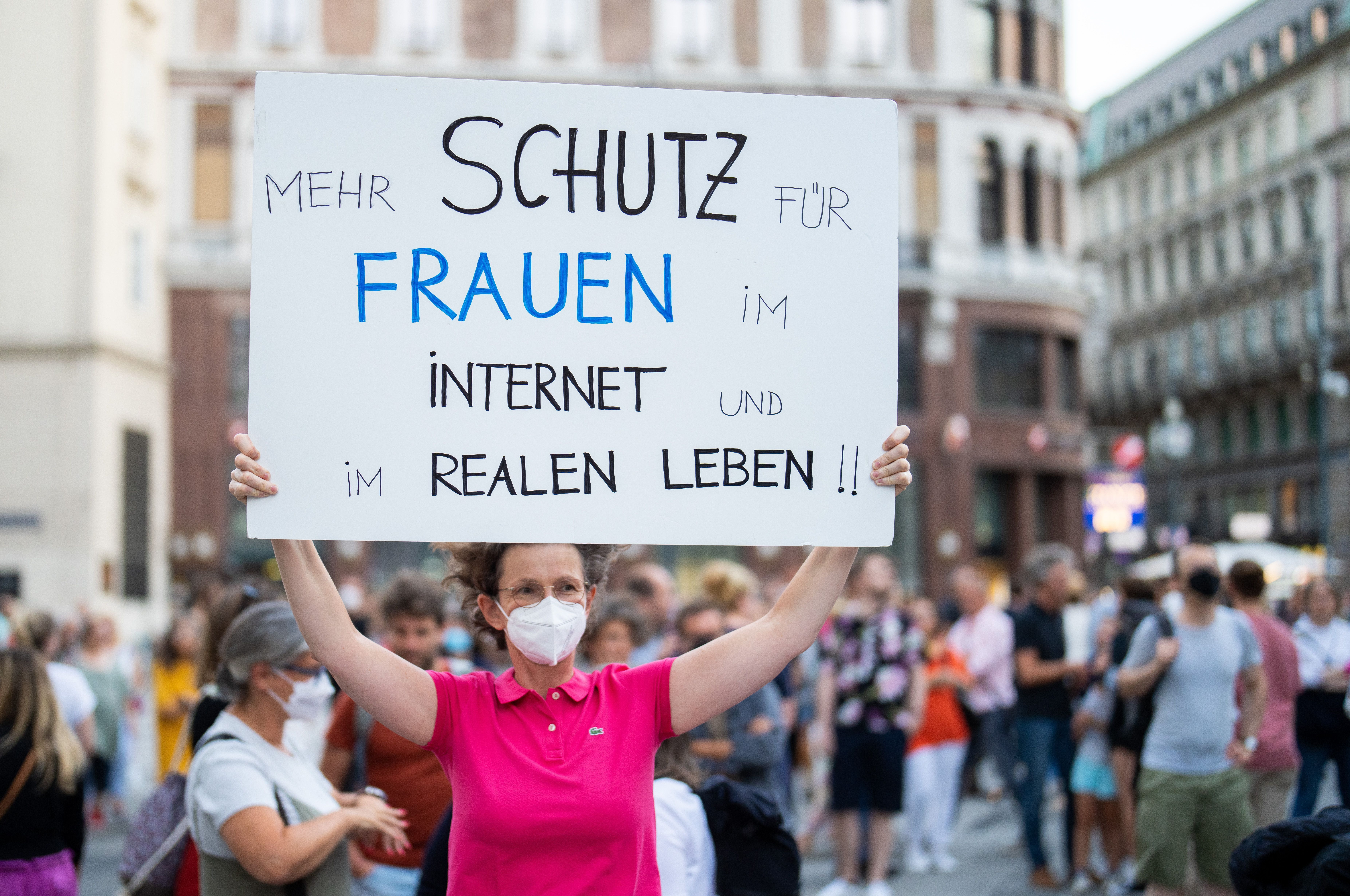 Mahnwache nach Tod von Ärztin am Wiener Stephansplatz