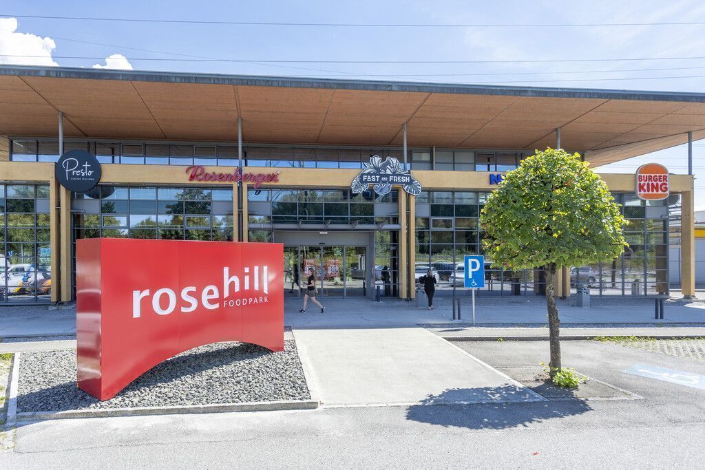 Fehlende Mitarbeiter verhindern Raststätteneröffnung. »D1