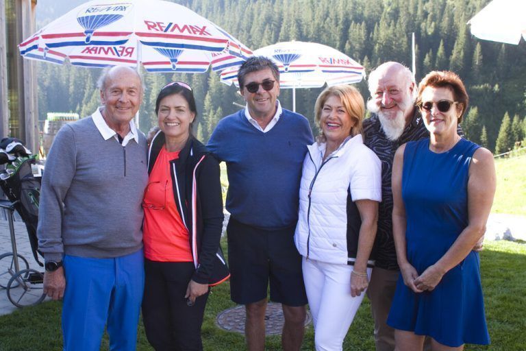 Hansjörg Brändle, Cornelia Götze, Wolfgang Rother, Elvira Brändle, Reinhard Götze und Sabine Wolf luden zum Golfturnier. franc