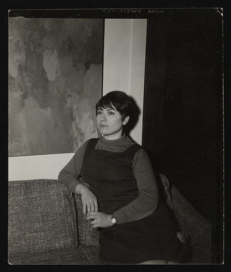 Nina Turner, 1932 in Hohenems geboren, wurde im Jahr 1962 US-Staatsbürgerin. Pilpel family papers, US Holocaust Memorial Museum