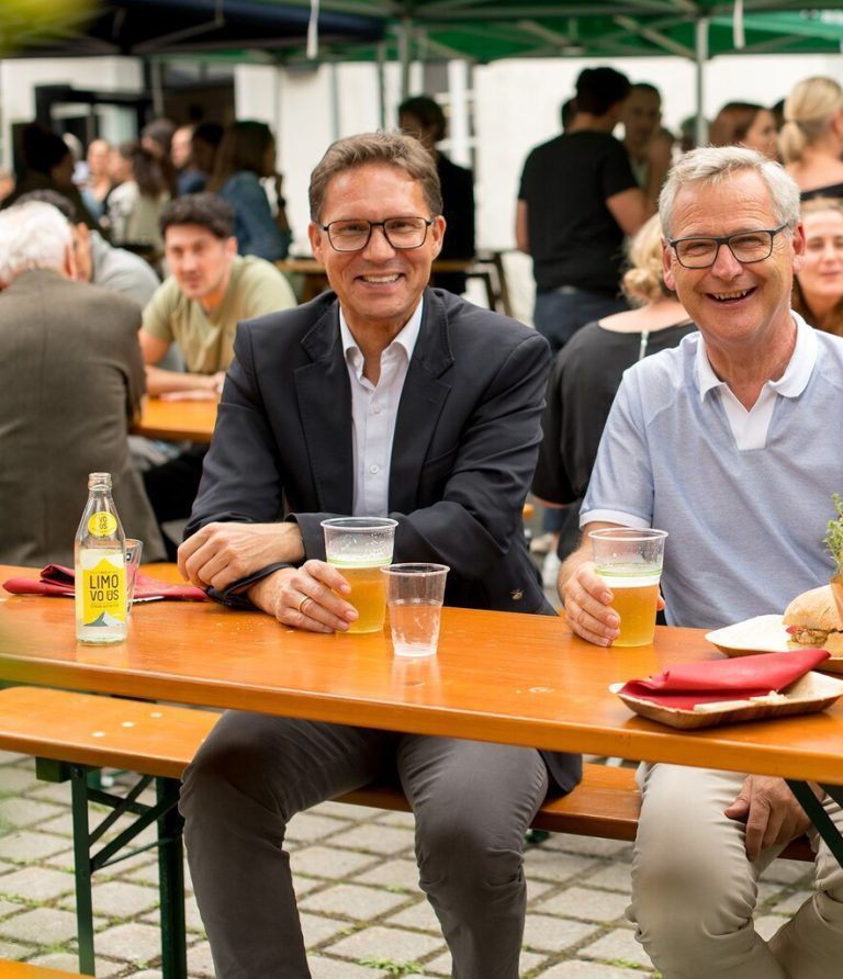 Richard Karlinger (Hypo Dornbirn) und Markus Lutz (Gebrüder Ulmer).