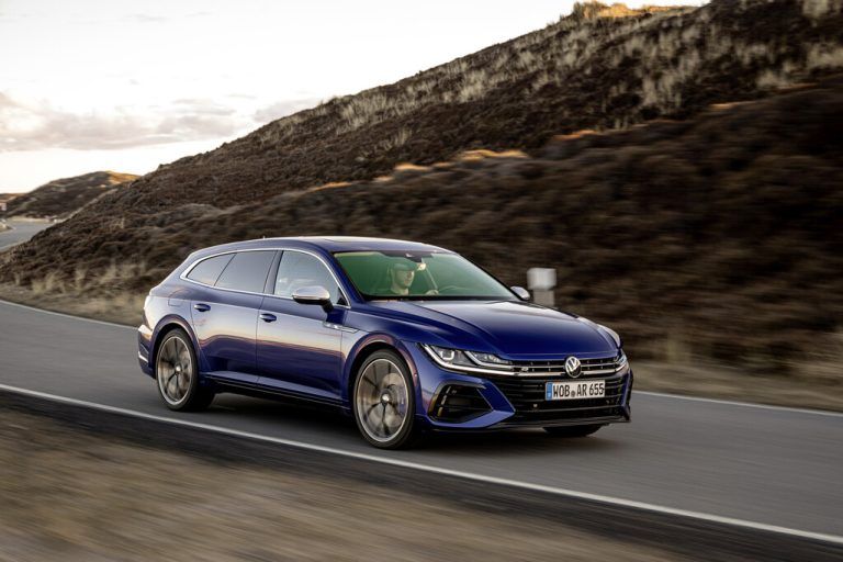 VW Arteon Shooting Brake: Die Eleganz-Variante eines Kombis, auf Dynamik ausgerichtet. Besonders in der 320 PS starken Top-Version, markiert als