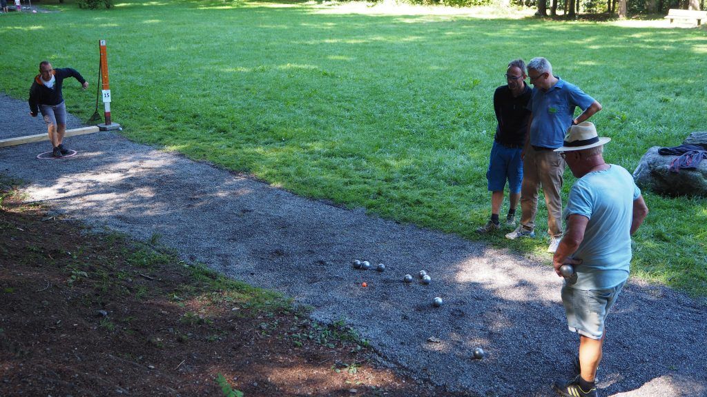 Newcomer rollt sich an die Spitze