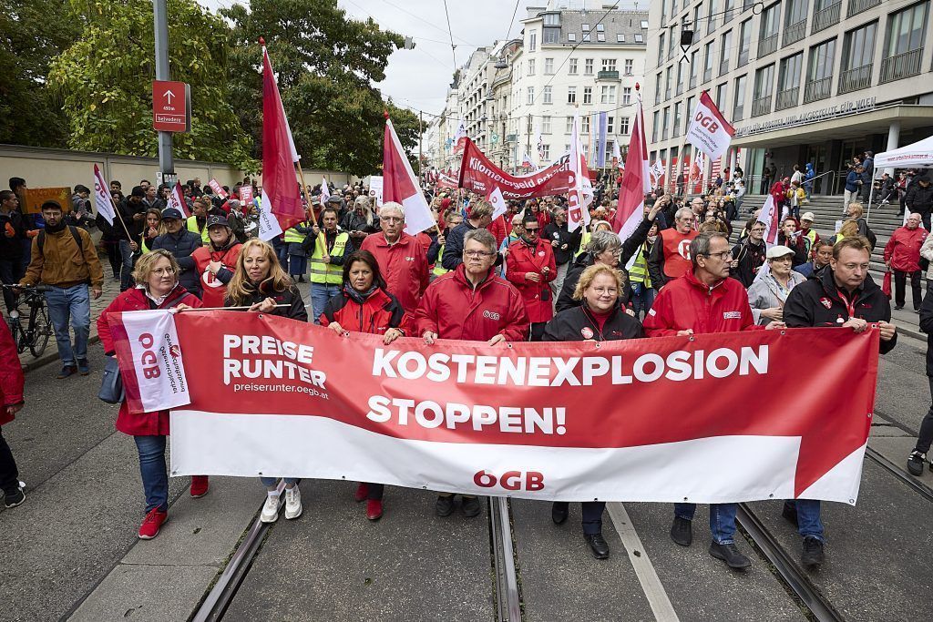Mehr als 32.000 Menschen bei ÖGB-Demo gegen Teuerung